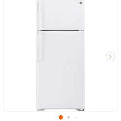Like new. GE 17.5 cu. ft. Top Freezer Refrigerator in White