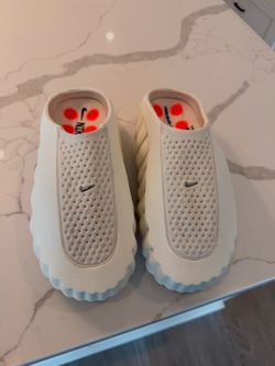 Nike Minds
