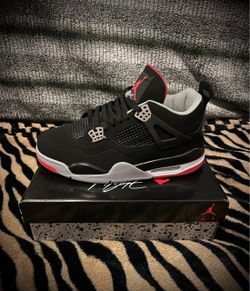 Bred AJ4s - Size 9.5 Men’s Sneakers