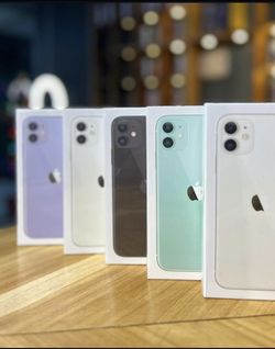 iPhone 11 unlocked with warranty