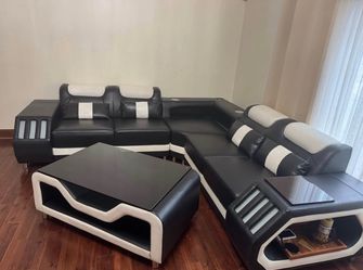 Sofa sectional & matching table