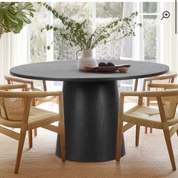 Pedalstool Dining Room Table And Chairs