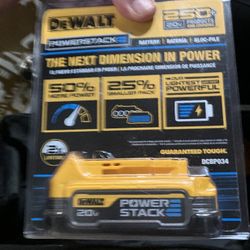 20V MAX POWERSTACK Lithium-Ion 1.7 Ah Oil Resistant Compact Battery Pack