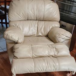 Rocker/recliner Chair