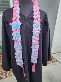 Pink BLUEY GRADUATION LEI