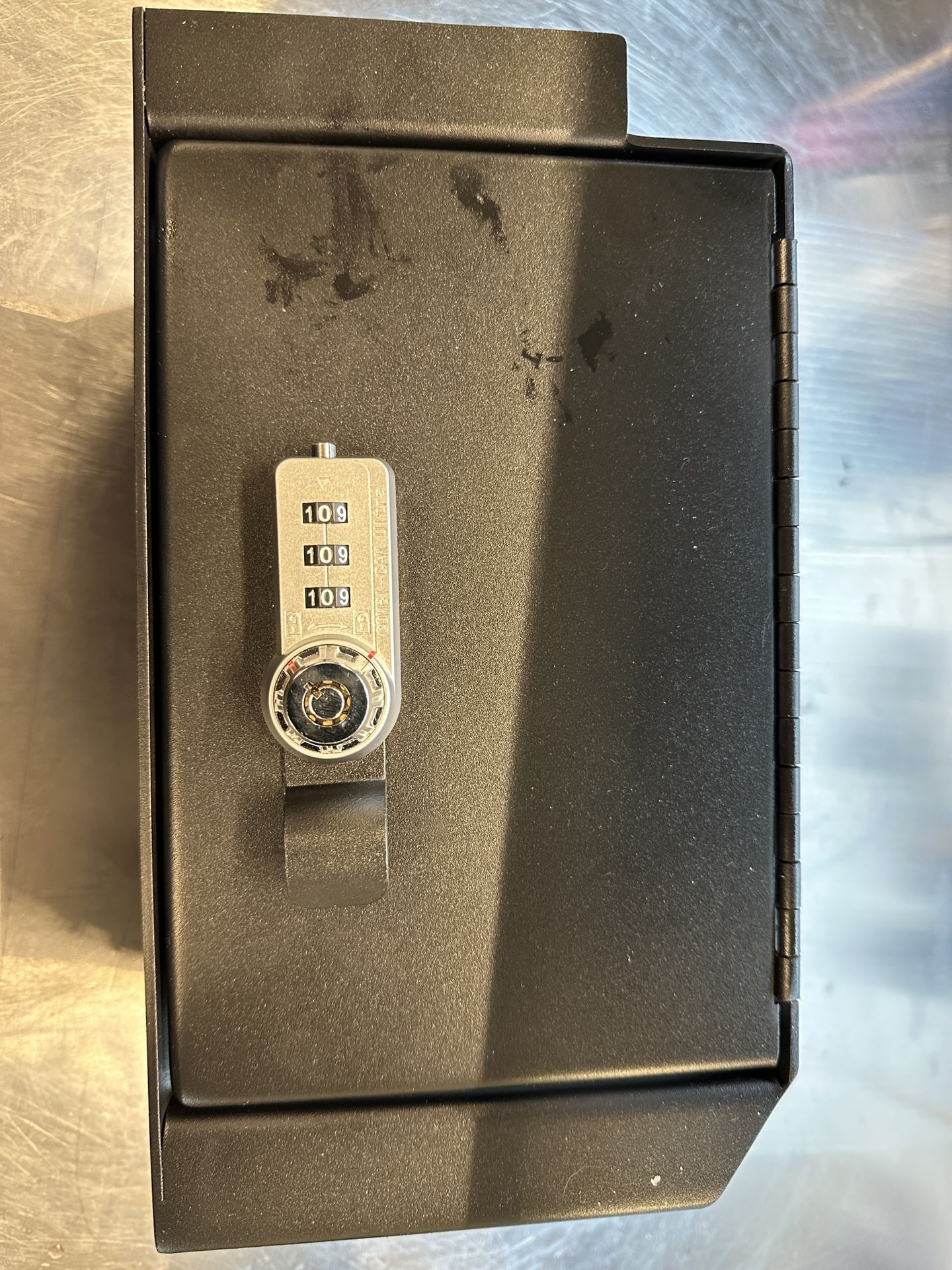 2022-2025 Toyota Tundra Center Console Safe