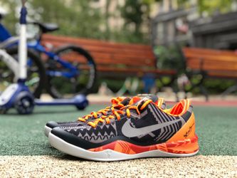 Kobe 8 'Black History Month'