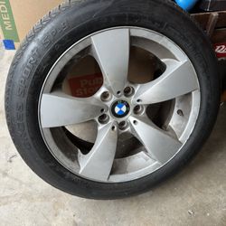 328i Wheel with tire