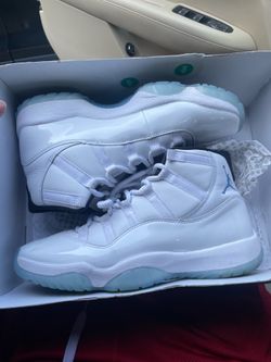 legend blue 11 size 9.5 men