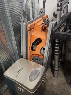 Table saw/ice maker