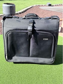 Delsey Garment Bag