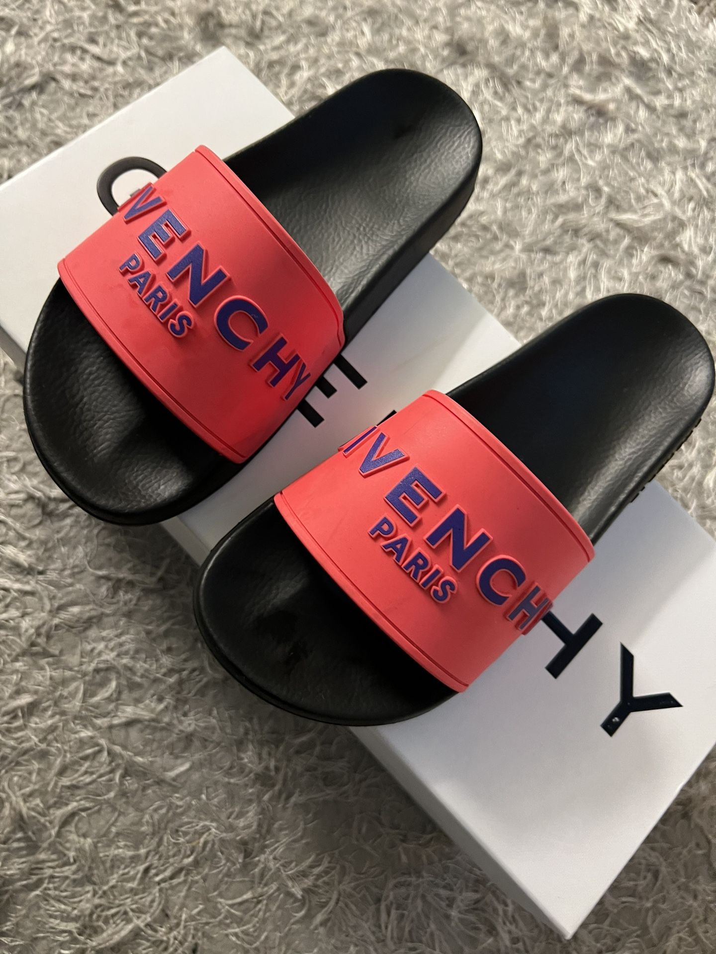 GIVENCHY SLIDES