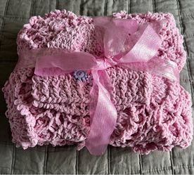 Hand made crochet blanket 🎀