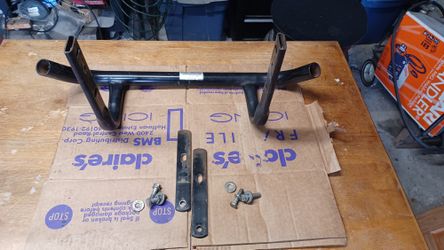 Lawn tractor bumper