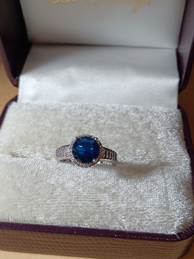 Gorgeous Sterling Silver Cobalt Blue Crystal Ring Women's Size 7 /7.5