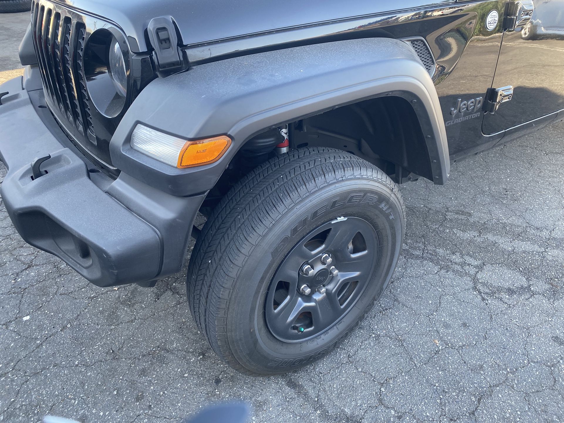 Jeep Gladiator Set Of 4 Stock Wheels Rims With Tires