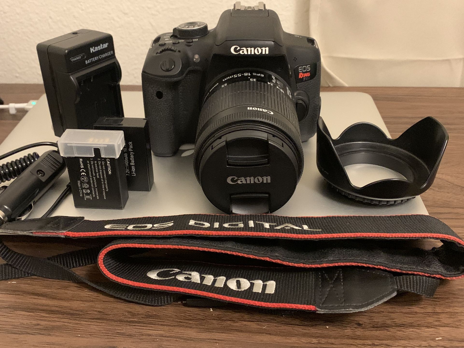 Camera CANON T6i W/ Lens, 2 Batteries & Accessories 