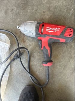 Milwaukee 1/2” square pin impact wrench