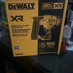 DEWALT DCN680B 20V MAX* XR® 18 GA Cordless Brad Nailer