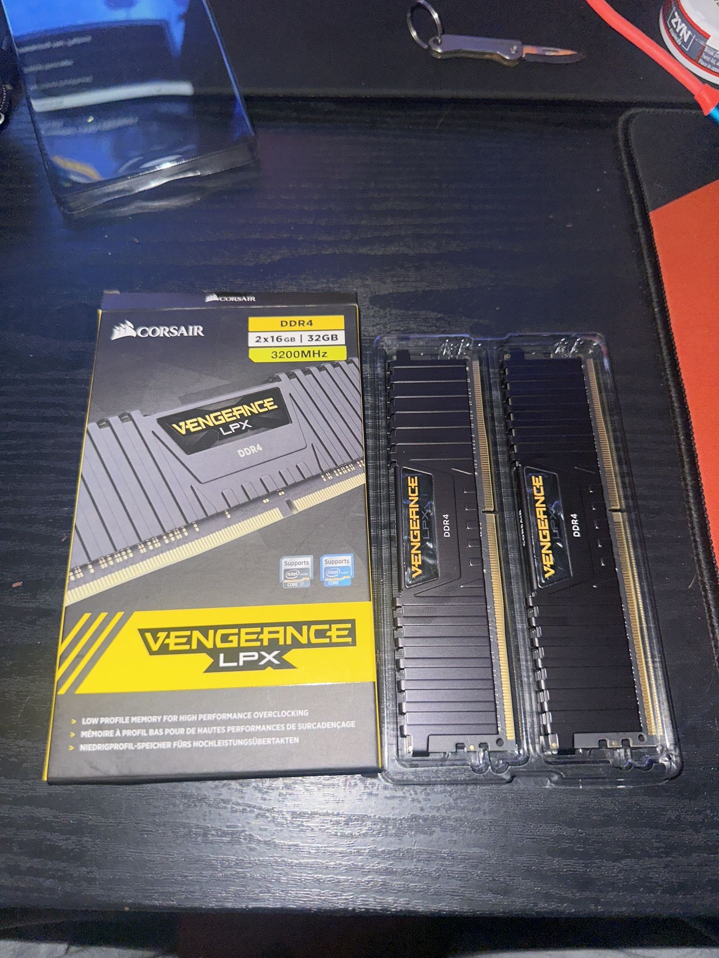 CORSAIR Vengeance LPX DDR4 RAM 32GB (2x16GB) 3200MHz CL16-20-20-38 1.35V Intel AMD Desktop Computer Memory - Black (CMK32GX4M2E3200C16)