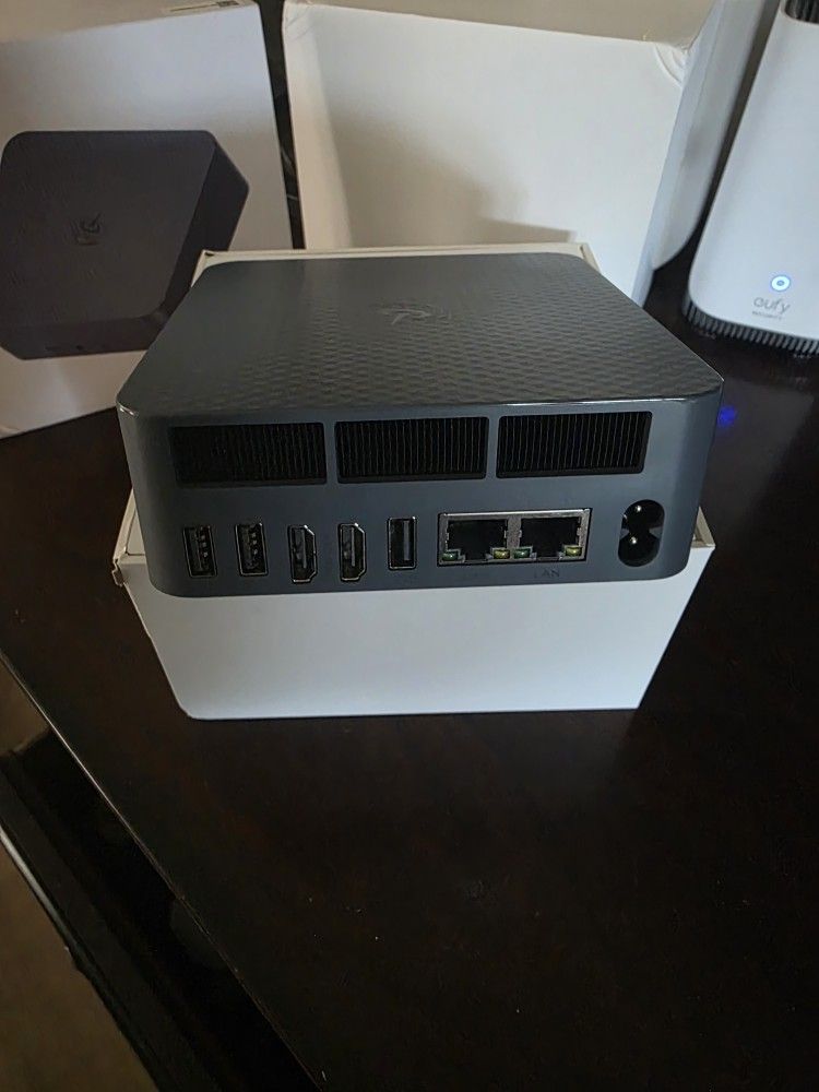 Beelink EQR RYZEN 9 6900HX