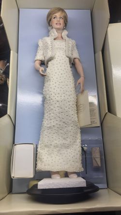 Doll Collection Vintage Princess Diana 17"