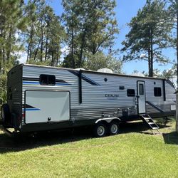 2022 Coachmen Catalina Legacy Edition 343BHTSCK