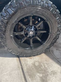 Nitto Tires/Fuel Wheels