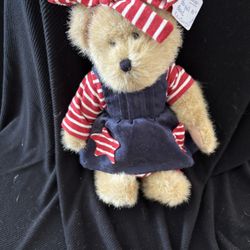 MEGAN MARIE GOODBEAR-BOYDS BEARS COUNTRY CLUTTER EXCLUSIVE