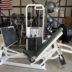 Cybex seated leg press
