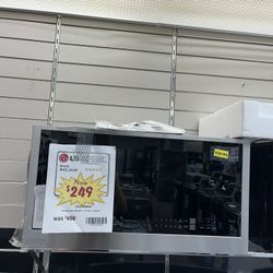 LG Open Box Microwave With 1 Year Warranty 