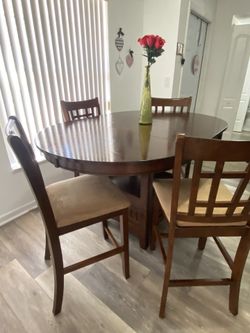 Dining Set