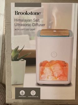 Brookstone Himalayan Salt Ultrasonic Diffuser with Soft LED Light NIB