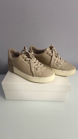 Vince Sneakers