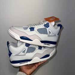 Jordan 4 Military Blue ( Size 11 Men ) 