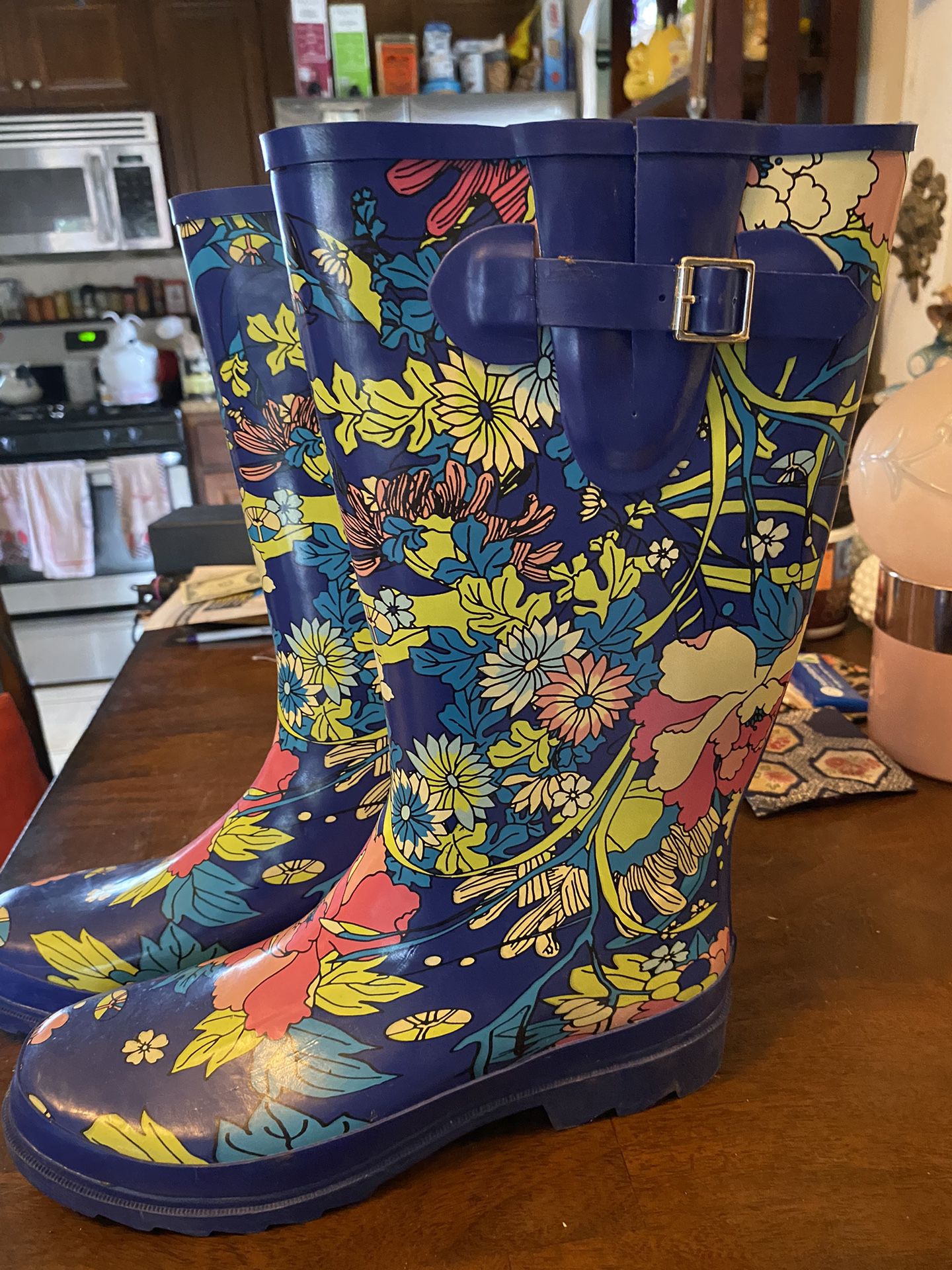 SAKROOTS’ Knee High Rain boots-Women’s Size 10