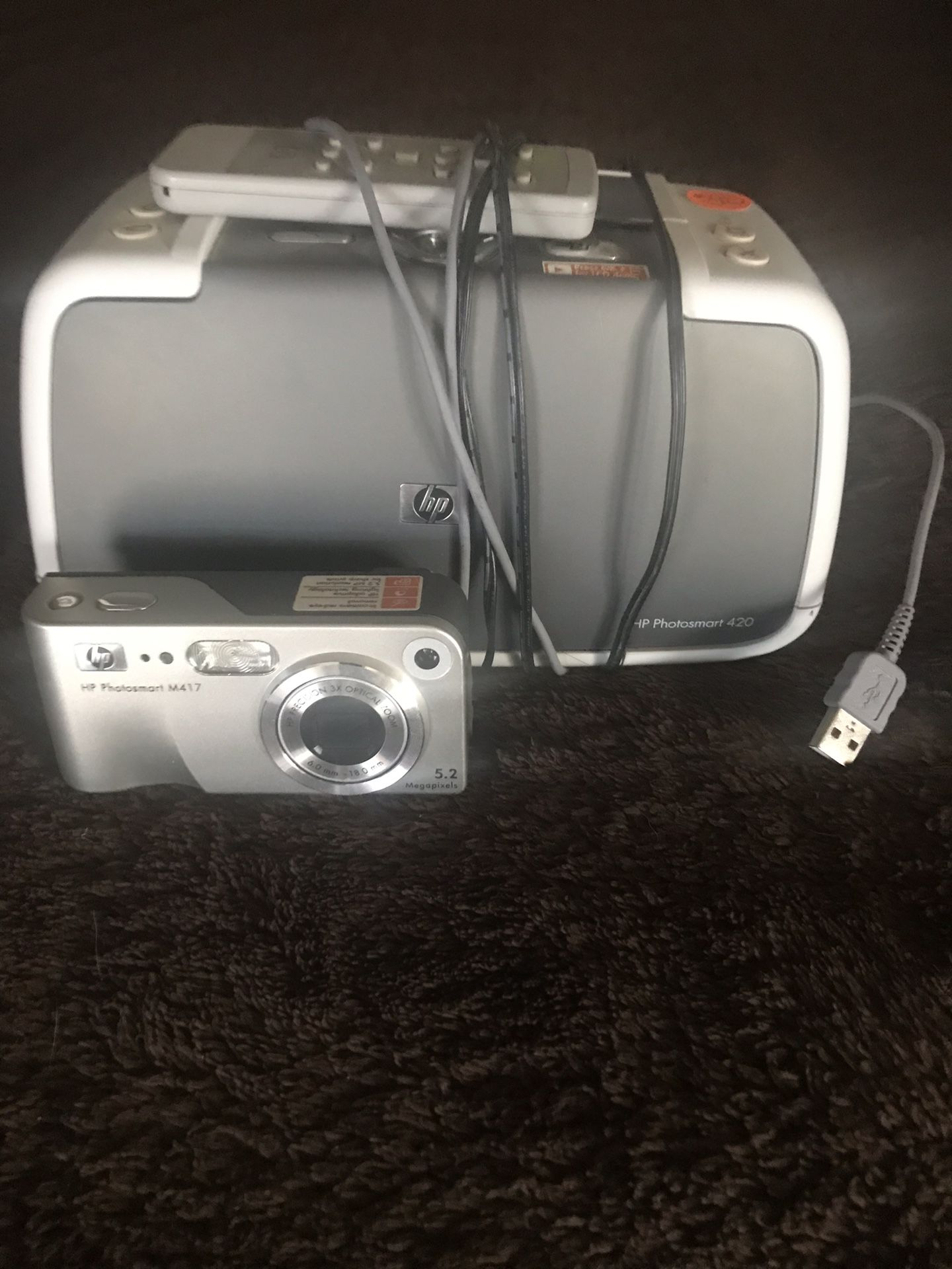 HP Photosmart M417 Camera with Loading Dock