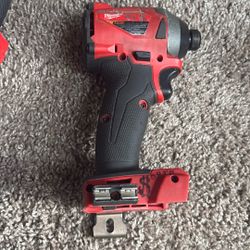 Milwaukee M18 FUEL 1/4" Hex Impact Driver