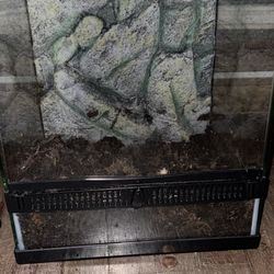 8x8x12 Reptile Tank