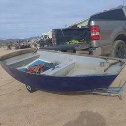 Mini Fishing Boat 
