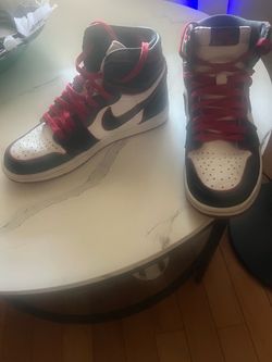 Jordan 1 size 8.5