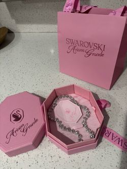 Ariana Grande Swarovski necklace