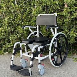 Wheelchair 
