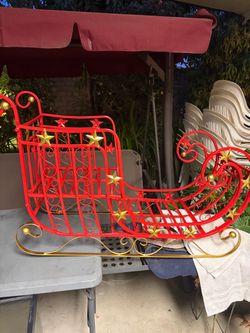 Large Red Metal Christmas Sleigh Decoration