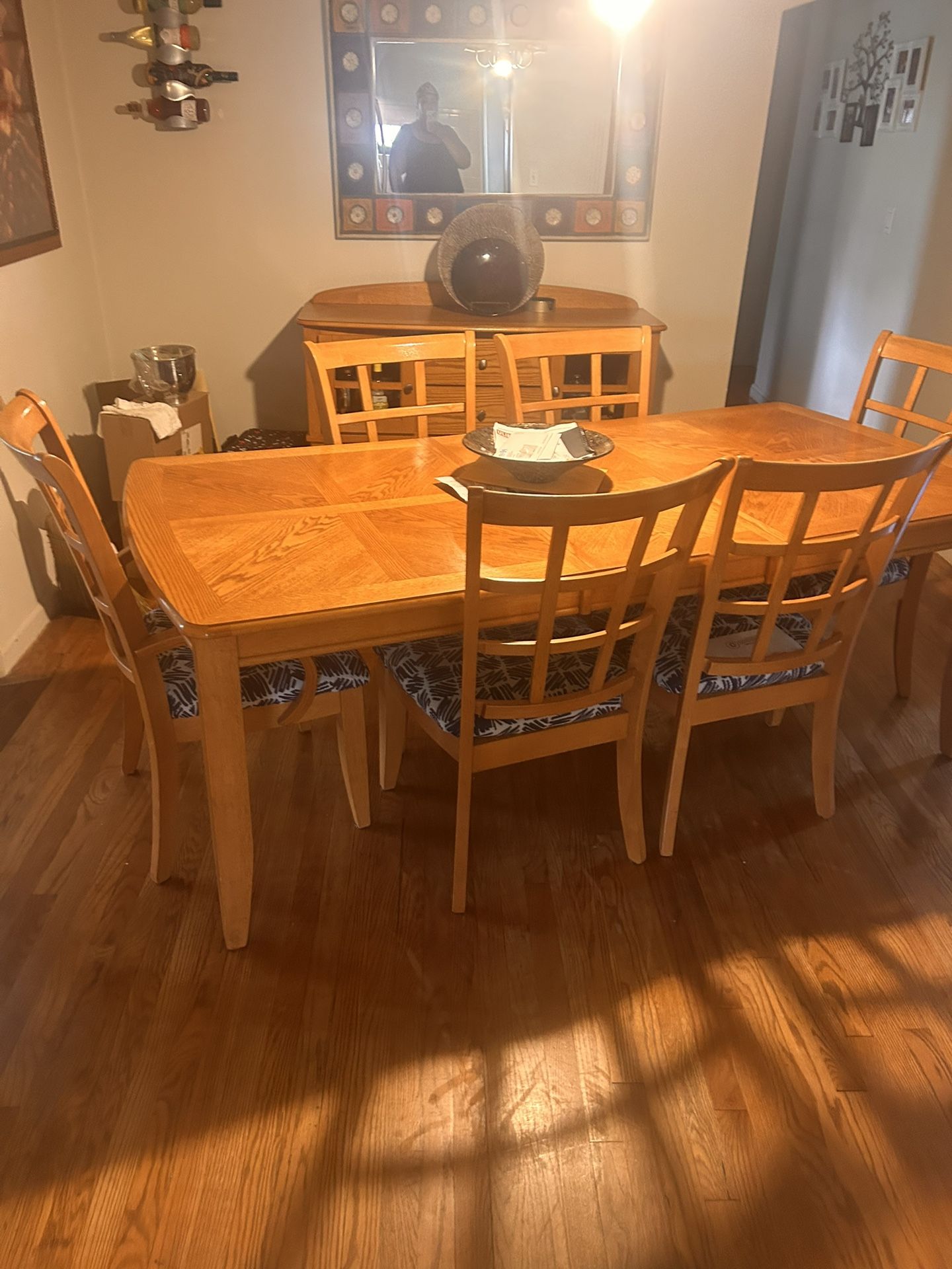 Solid Oak Dining Table With 6 Matching Chairs Also Solid Oak
