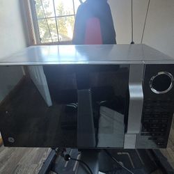 Large Microwave In Spanish