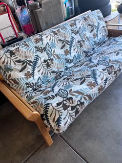 Full size futon