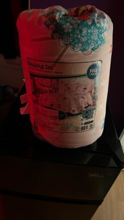 New Bedding Set , Full 7 Pieces $20.00