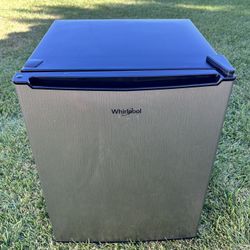 Whirlpool College Refrigerator 