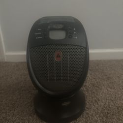 Honeywell HZ-338 Digital Oscillating Ceramic Heater.  